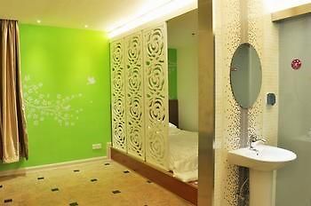 Guangzhou Weiba Hotel Kültér fotó